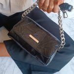 Bolso Negro con Asa Cadena Mod. 10 1006