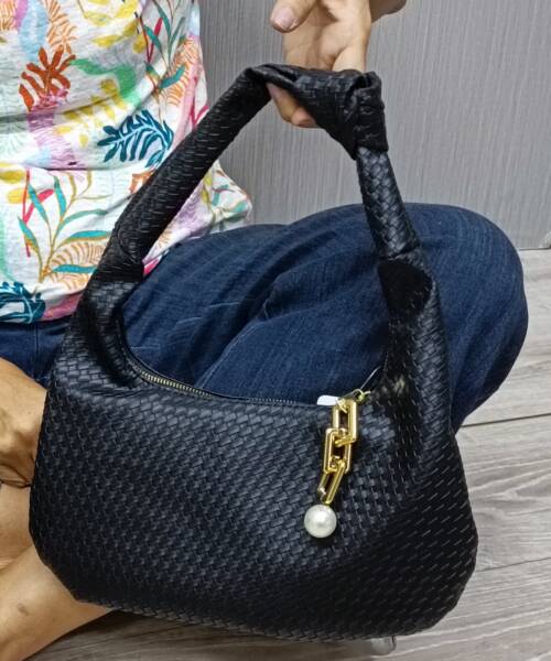 Bolso Negro estilo Tejido Mod. 24 9017