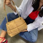 Mini Bolsa a Cuadros Bimba Camel Asa Cadena 23 9016